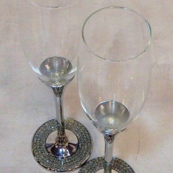 2 Wedding Crystal-Embellished Champagne Glasses/Flutes - Picture 2 of 5